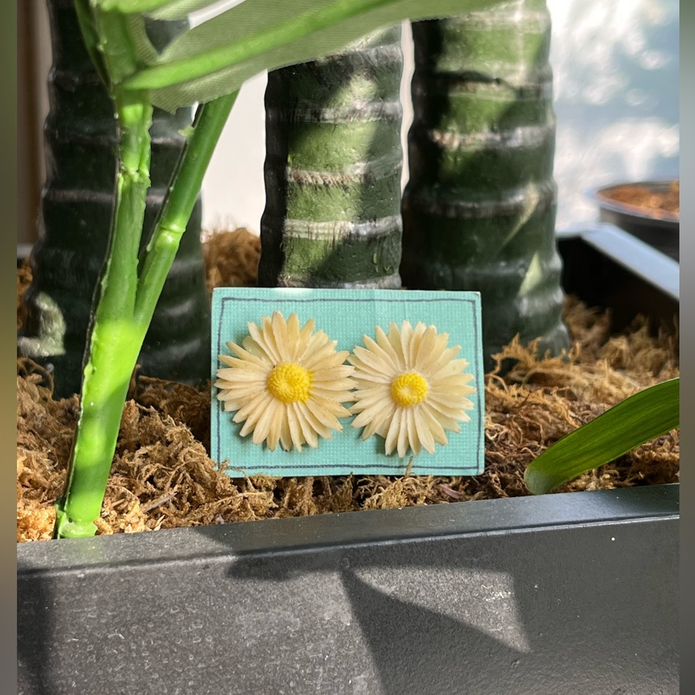 Vintage Dandelions Clip On Earrings